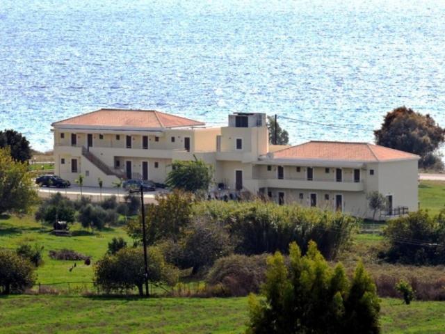 Aparthotel Finiki Plaza Methoni  Exterior foto