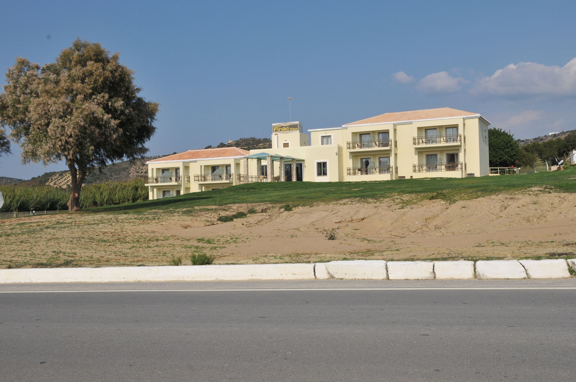 Aparthotel Finiki Plaza Methoni  Exterior foto